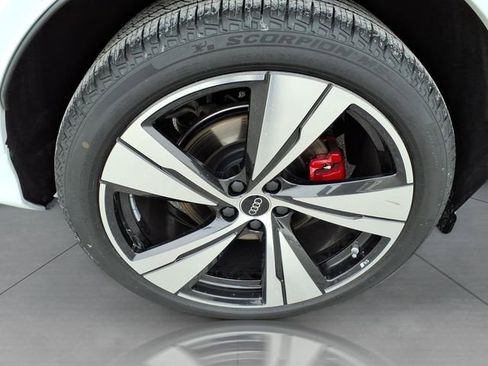 New 2025 Audi SQ5 Premium Plus image 7