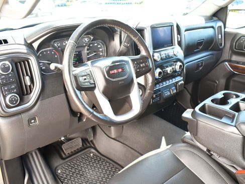 Used 2021 GMC Sierra 1500 SLT w/ X31 Off-Road Package image 17