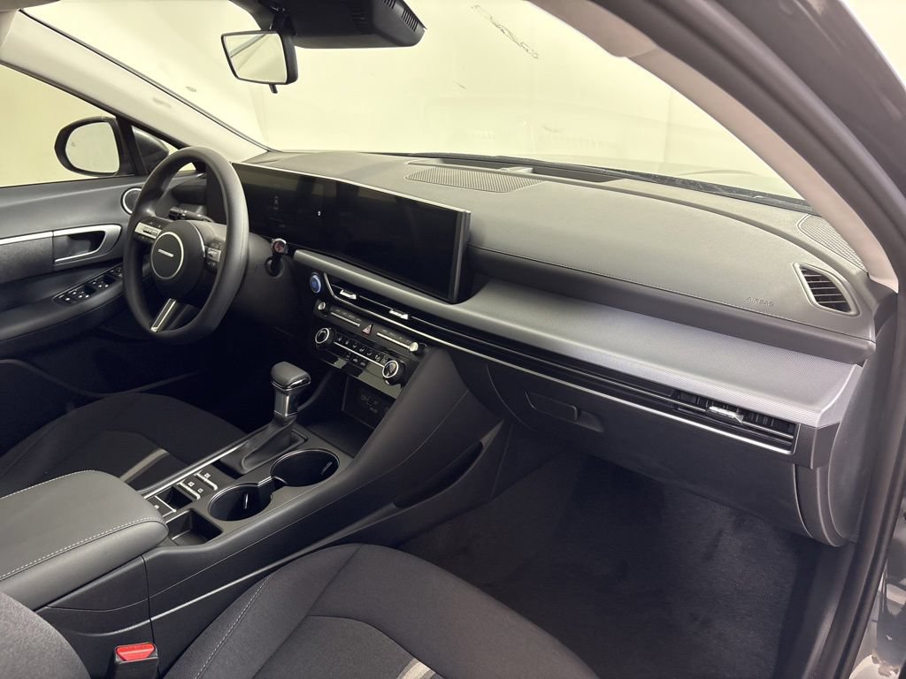 New 2026 Hyundai Sonata SE FWD image 14