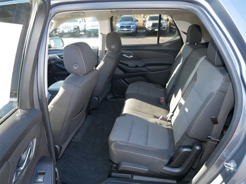 Used 2019 Chevrolet Traverse LT w/ LPO, Floor Liner Package image 11