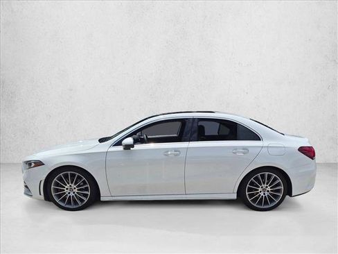 Certified 2019 Mercedes-Benz A 220 image 8