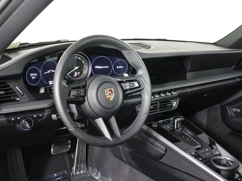 Certified 2024 Porsche 911 Carrera RWD image 4