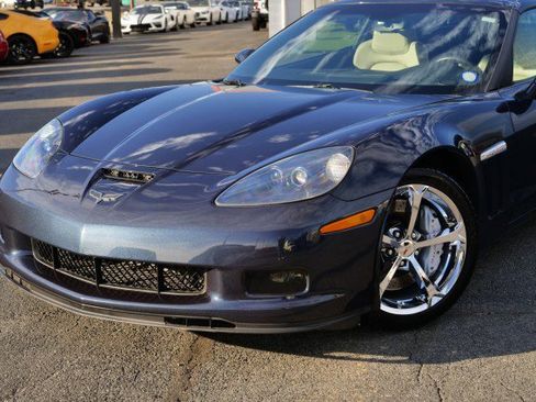 Used 2013 Chevrolet Corvette Grand Sport w/ 2LT Preferred Equipment Group image 38