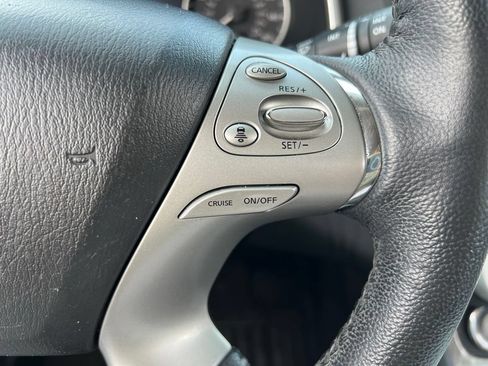 Used 2018 Nissan Murano SL w/ Midnight Edition Package FWD image 28