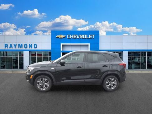 Certified 2024 Kia Seltos LX AWD/4WD image 6