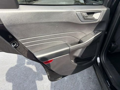 Used 2022 Ford Escape SE AWD/4WD image 15