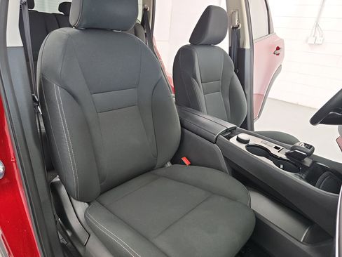 Certified 2023 Nissan Rogue S image 10