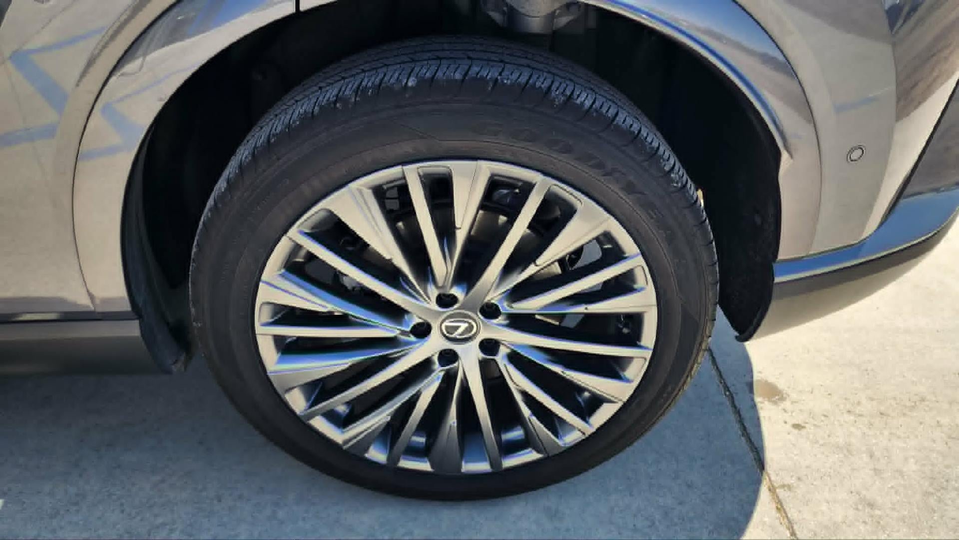 Used 2023 Lexus RX 350 AWD w/ Protection Package (P2) image 7