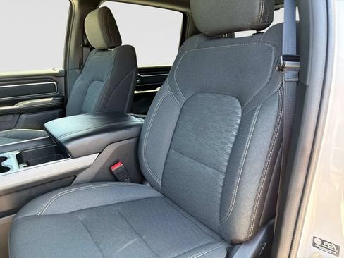 Used 2025 RAM 1500 Big Horn AWD/4WD image 21