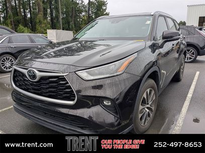 Used 2021 Toyota Highlander XLE