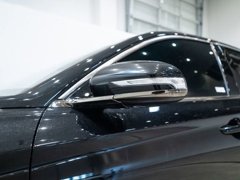 Used 2023 Genesis G70 2.0T w/ Sport Prestige Package AWD/4WD image 11