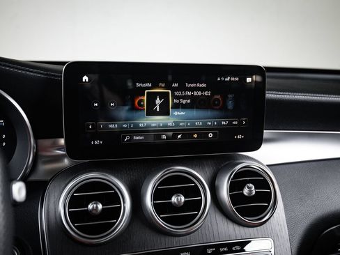Used 2022 Mercedes-Benz GLC 43 AMG 4MATIC image 17