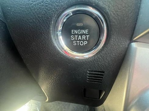 Used 2018 Toyota 4Runner Limited image 17