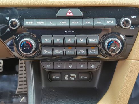 Used 2018 Kia Sportage SX FWD image 17