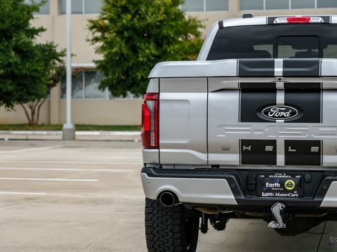 Used 2025 Ford F150 Lariat w/ Equipment Group 502A High AWD/4WD image 14