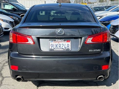 Used 2011 Lexus IS 250 image 4
