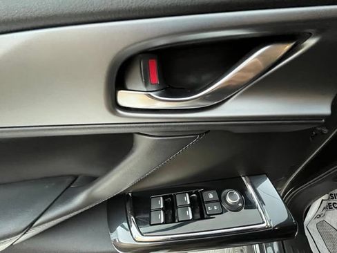 Used 2019 MAZDA CX-9 Touring w/ Touring Premium Package AWD/4WD image 29