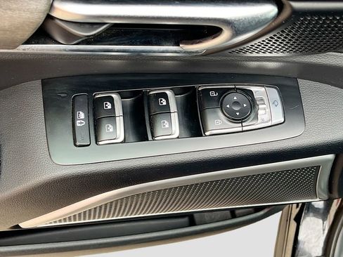 Used 2022 Kia Telluride EX AWD/4WD image 18