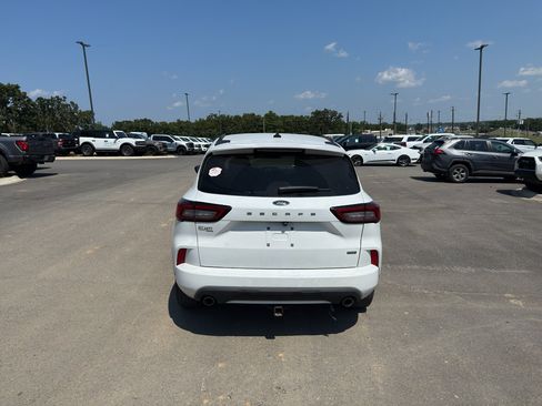 Used 2023 Ford Escape ST-Line w/ Equipment Group 301A FWD image 6