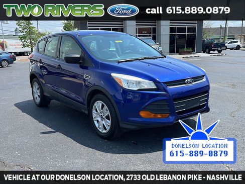Used 2014 Ford Escape S FWD image 2
