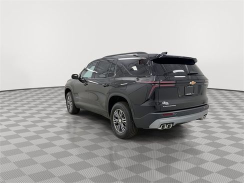 Certified 2026 Chevrolet Traverse LT image 7