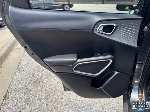 Used 2024 Kia Soul LX w/ Option Group 015 FWD image 35