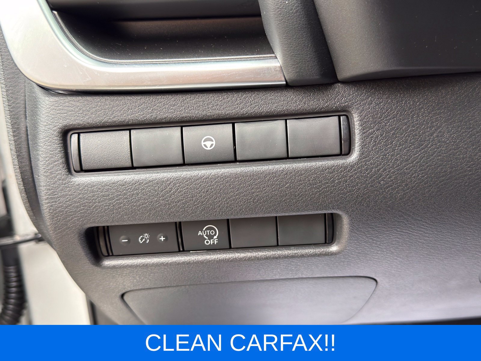 Used 2023 Nissan Rogue SV AWD/4WD image 15