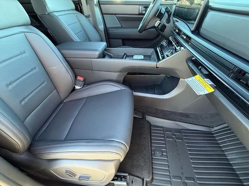 New 2026 Hyundai Santa Fe Calligraphy AWD/4WD image 10