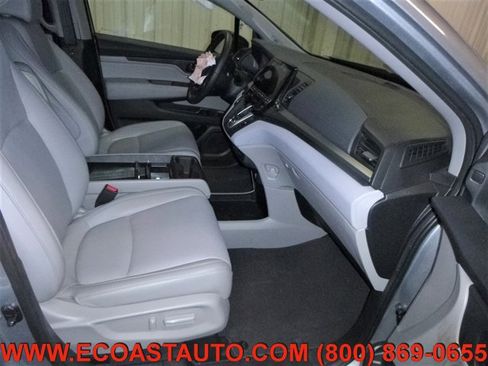 Used 2018 Honda Odyssey EX-L image 11