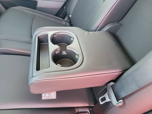 New 2026 Nissan Pathfinder SL image 36