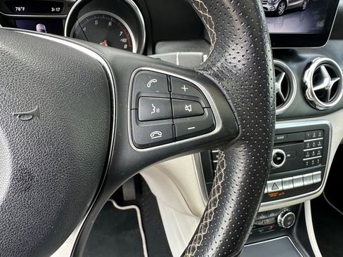 Used 2018 Mercedes-Benz GLA 250 4MATIC image 17