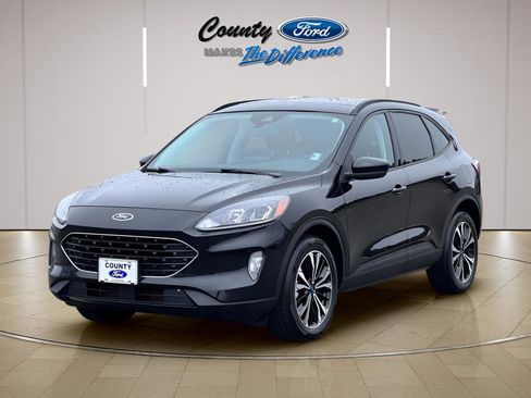 Used 2022 Ford Escape SEL w/ SEL Stealth AWD Package image 2