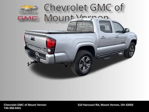 Used 2020 Toyota Tacoma SR image 5