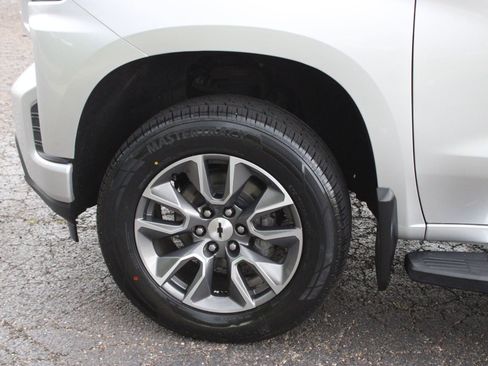 Used 2020 Chevrolet Silverado 1500 RST AWD/4WD image 12