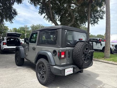 Used 2021 Jeep Wrangler Sport AWD/4WD image 11