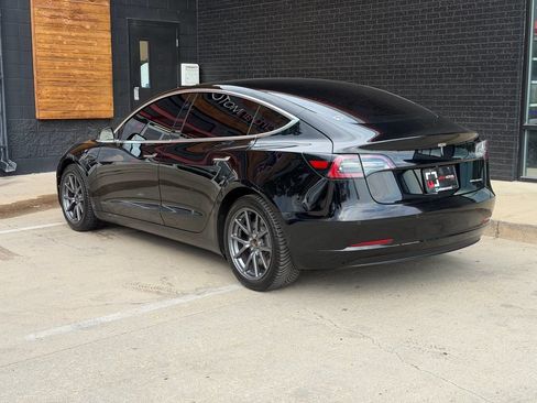 Used 2020 Tesla Model 3 Long Range AWD/4WD image 10