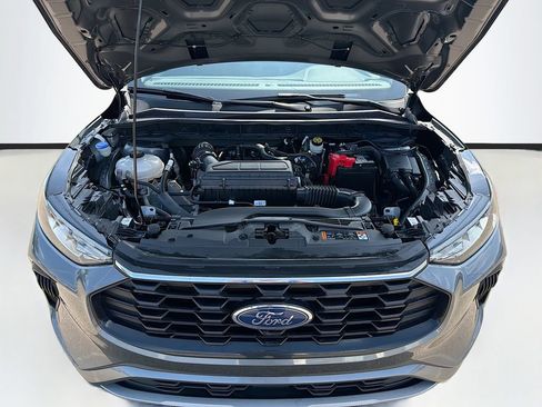 Used 2024 Ford Escape ST-Line w/ Tech Pack #1 AWD/4WD image 31