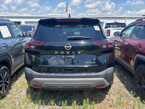 Used 2022 Nissan Rogue SV AWD/4WD image 13