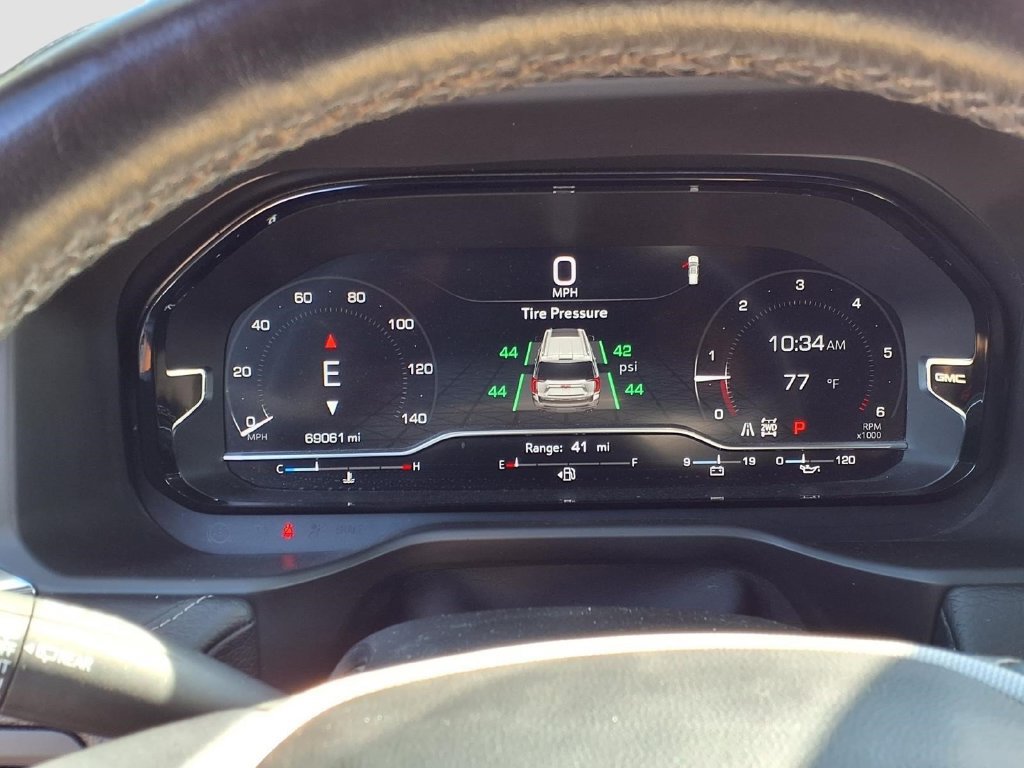 Used 2022 GMC Yukon Denali AWD/4WD image 18