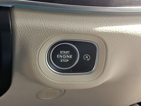Used 2023 Mercedes-Benz GLE 350 4MATIC image 25