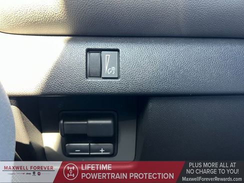 Used 2025 Chevrolet Colorado ZR2 w/ Midnight Edition image 25