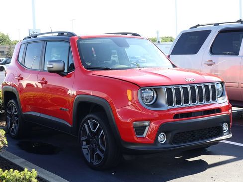 Used 2019 Jeep Renegade Limited w/ LED Lighting Group AWD/4WD image 3