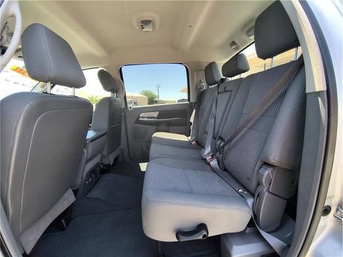 Used 2007 Dodge Ram 2500 Truck SLT RWD image 10