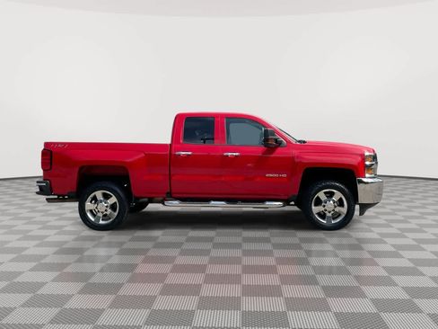 Used 2019 Chevrolet Silverado 2500 W/T w/ Snow Plow Prep Package AWD/4WD image 9