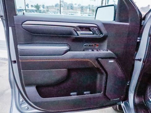 Used 2023 GMC Sierra 1500 AT4 w/ Technology Package image 18