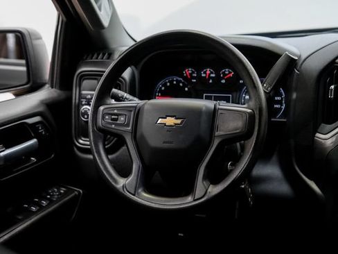 Used 2020 Chevrolet Silverado 1500 Custom w/ Custom Value Package RWD image 37