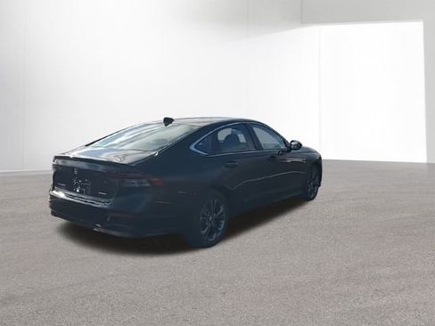 New 2025 Honda Accord EX-L image 9