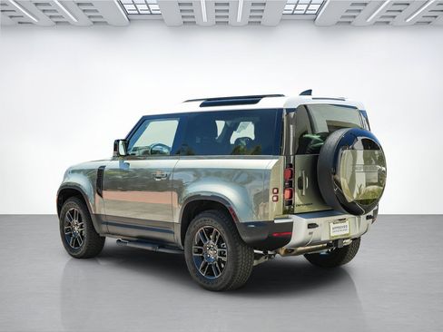 Used 2025 Land Rover Defender 90 S AWD/4WD image 8