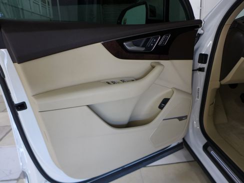 Used 2019 Audi Q7 3.0T Prestige image 75