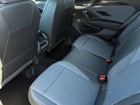 New 2026 Volkswagen Tiguan SE R-Line FWD image 12